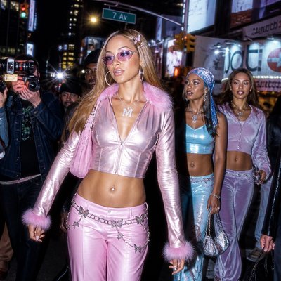 urban street with city activity — Y2K Fashion Style