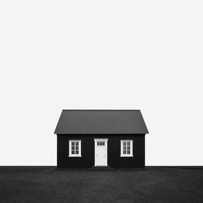 house with front view — Minimalist Photography Style