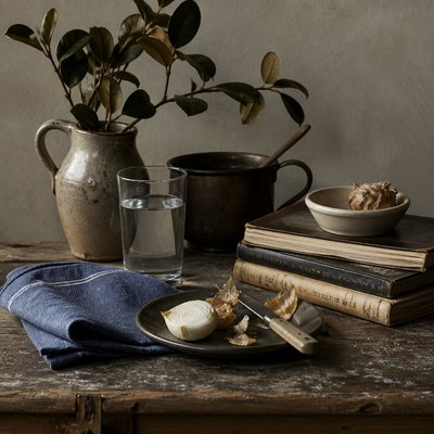 still life with everyday objects — Contemporary Realism Art Style