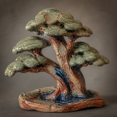 a tree in nature — Ceramic Sculpture Art Style