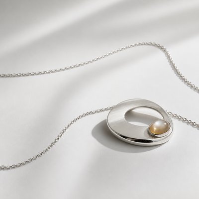 Modernist Silver Jewelry Design Style Transfer Example