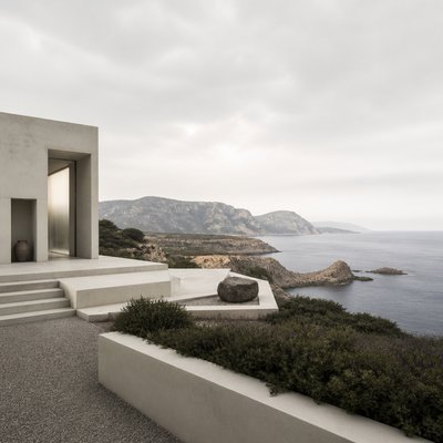 wide landscape with natural scenery — Minimalist Fashion Design